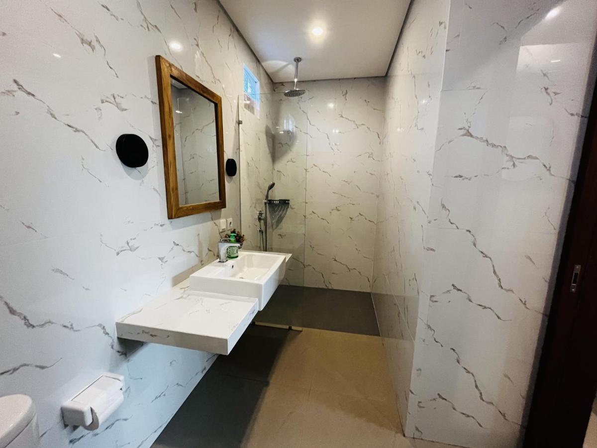 Cecillia Guesthouse Canggu Ngoại thất bức ảnh